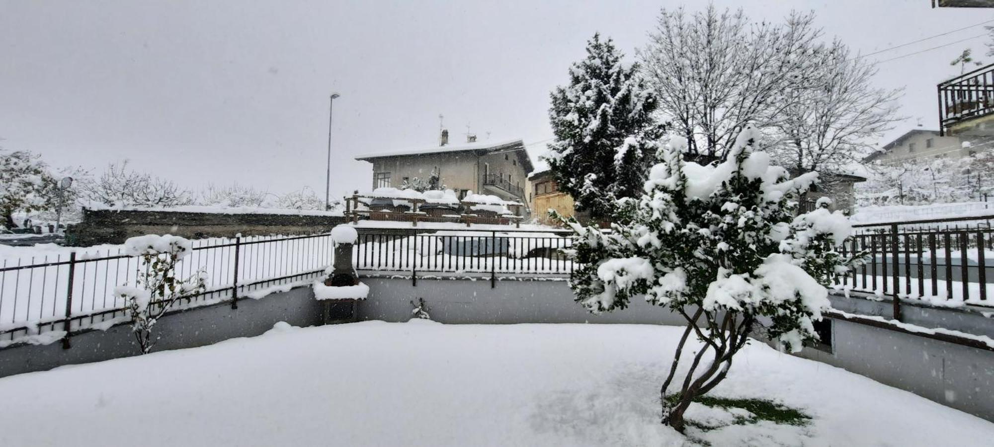 A Casa Di Vera - Vivi La Tua Valle D'Aosta Nus Exterior photo
